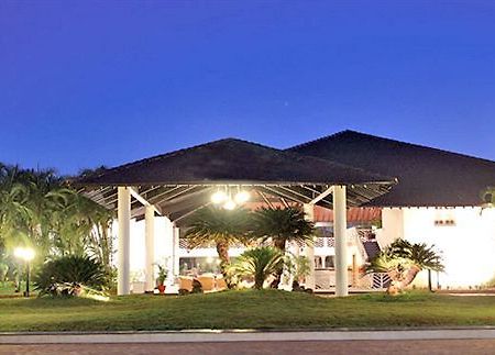 Novotel Goa Dona Sylvia Resort Cavelossim Exterior foto